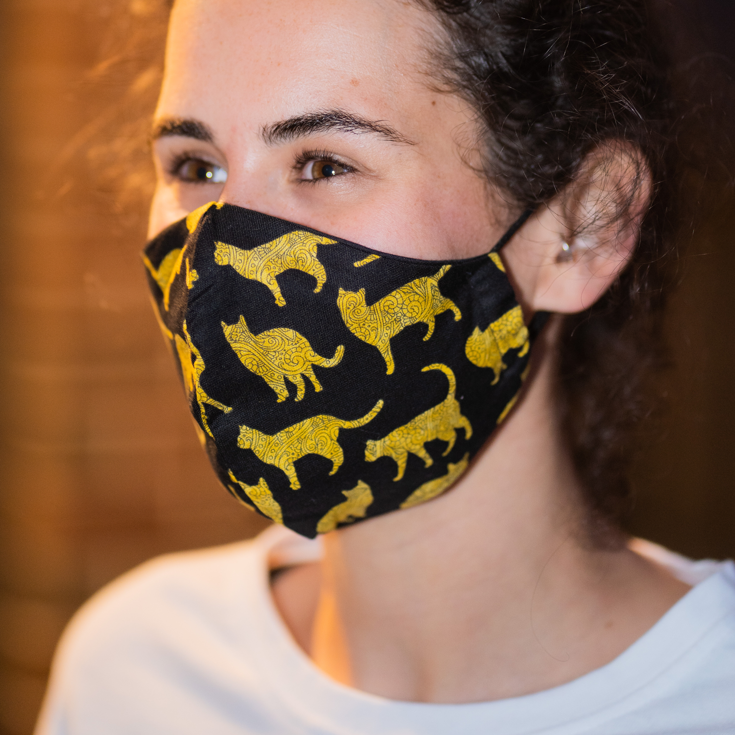 Triple layered face mask made in Melbourne Australia from cotton and poplin featuring a unique cat print